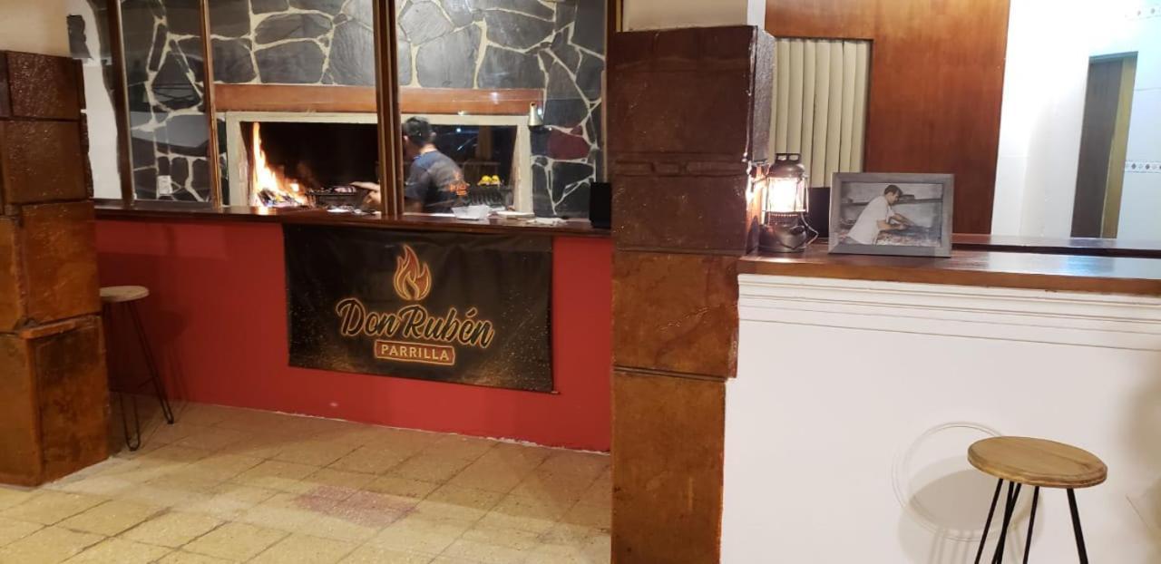 Hotel Caleta Olivia Hueso Per מראה חיצוני תמונה